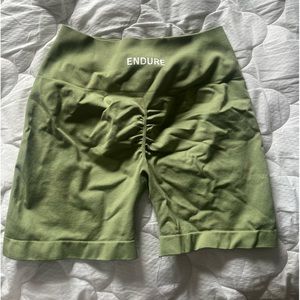 Workout scrunch butt shorts